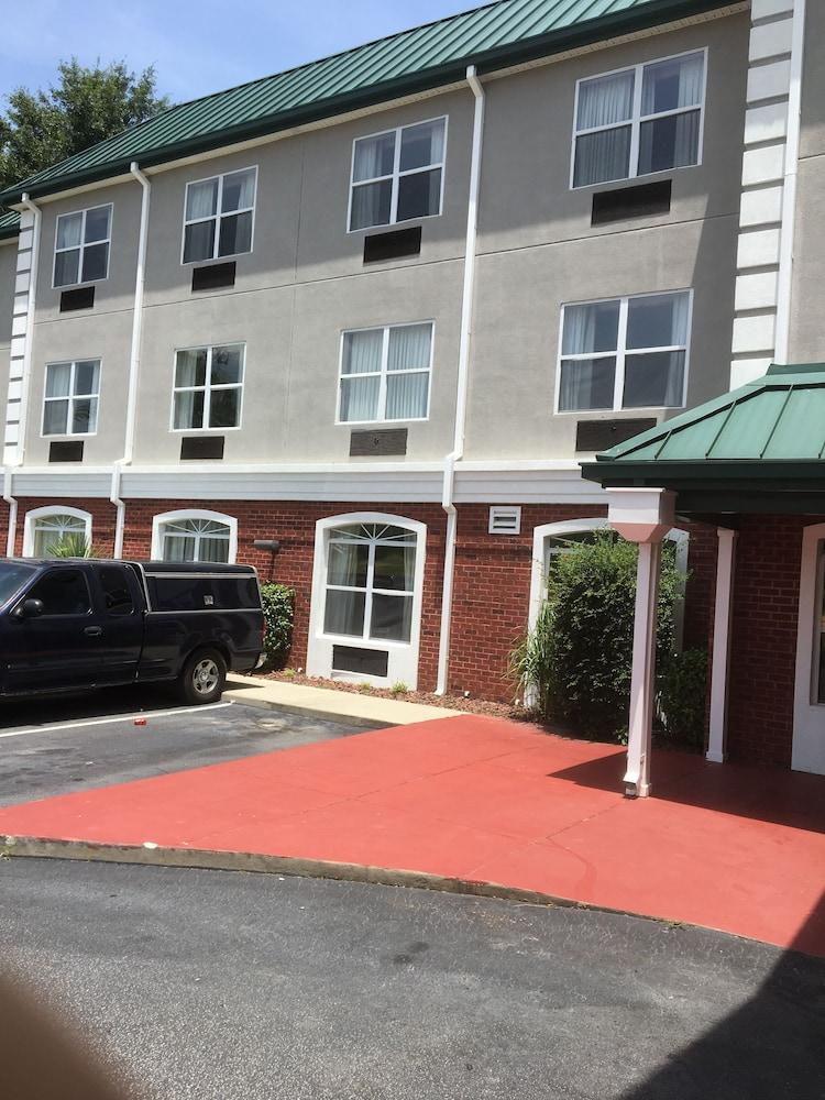 Hotel Baymont By Wyndham Sumter Exteriér fotografie